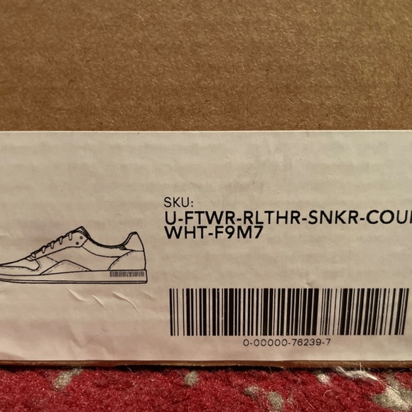 NEW NEVER WORN Everlane The Court Sneaker White - Picture 3 of 3